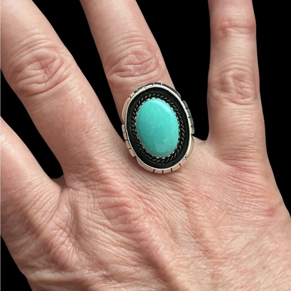Native American Sterling silver and turquoise split shank ring Size 8 - Picture 2 of 13